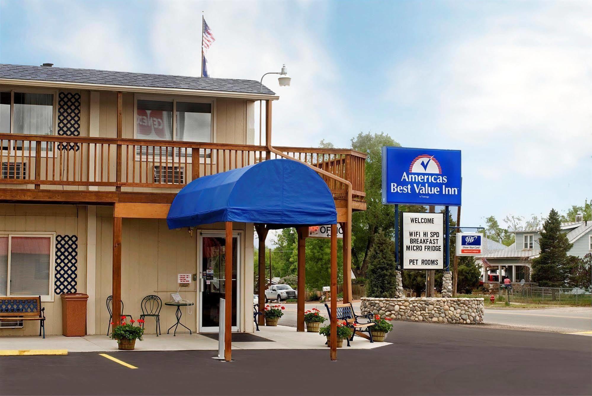 Americas Best Value Inn Sheridan Wy Zewnętrze zdjęcie